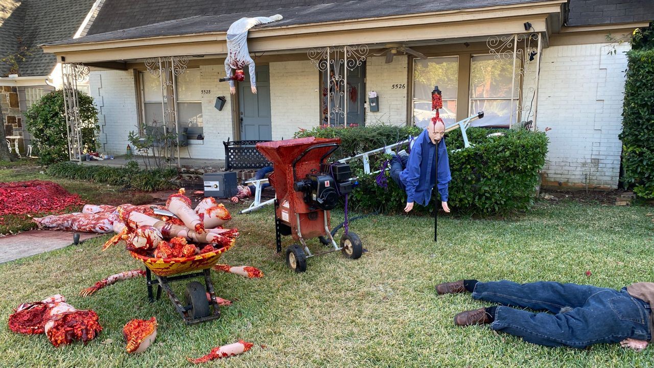 Dallas homeowner brings back bloody Halloween display