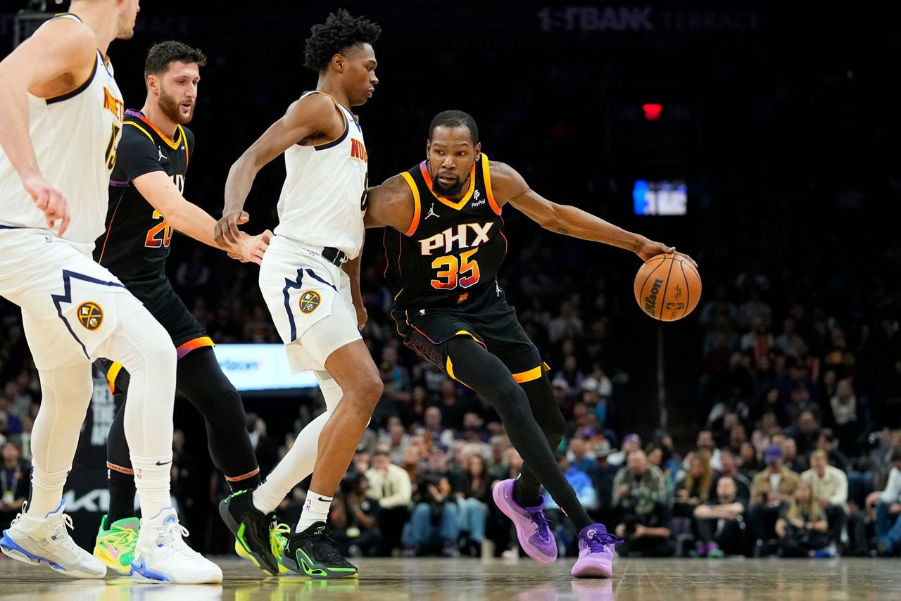 Kevin Durant becomes No. 10 scorer in NBA history, passing Moses Malone