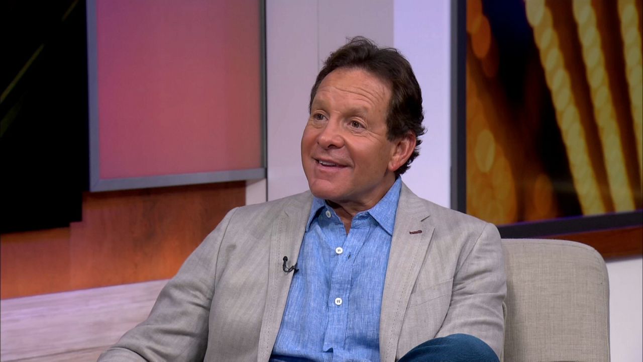 A sit down with actor Steve Guttenberg