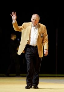 NFL legend Len Dawson enters hospice care