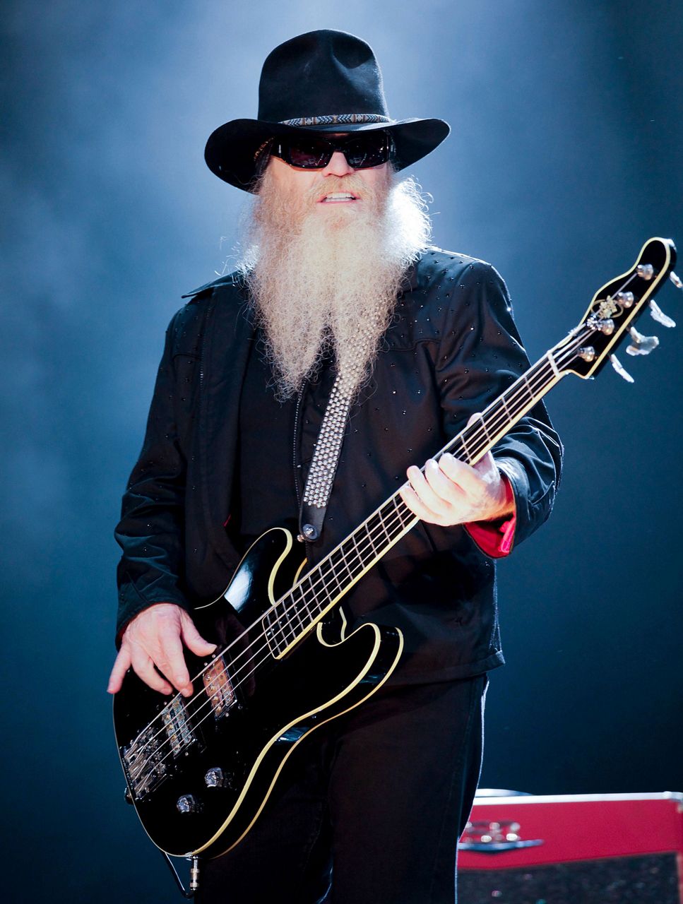 Zz Top Bearded Bassist Dusty Hill Dies In His Sleep At 72 2742