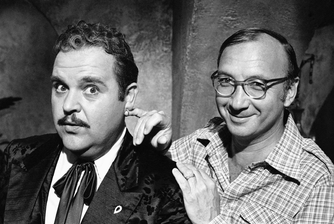 Broadway and Hollywood figures mourn the death of Neil Simon