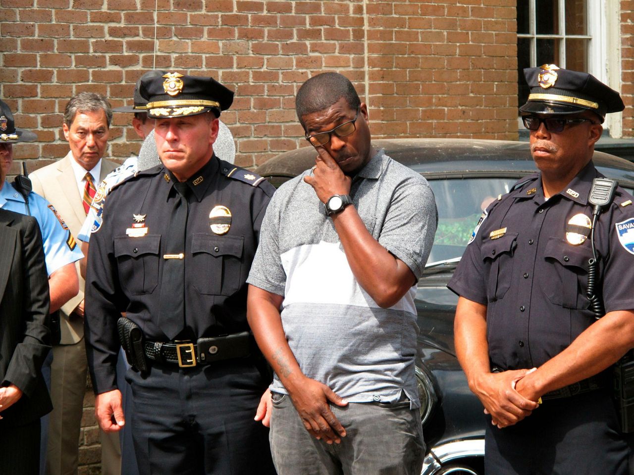 Savannah police mourn sergeant killed by robbery suspect