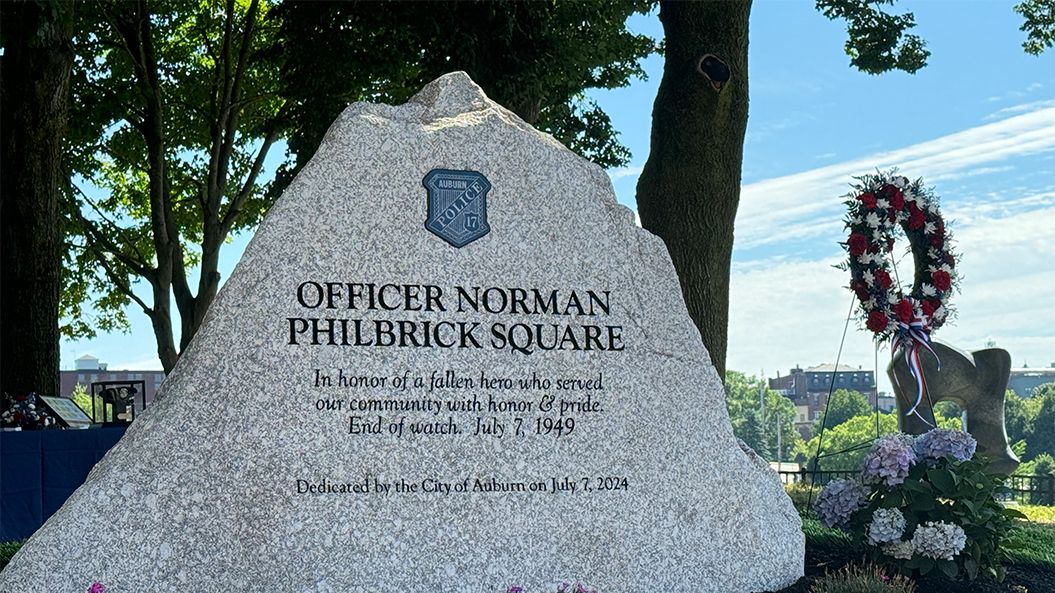 Auburn Honors Police Officer Killed In Line Of Duty In 1949