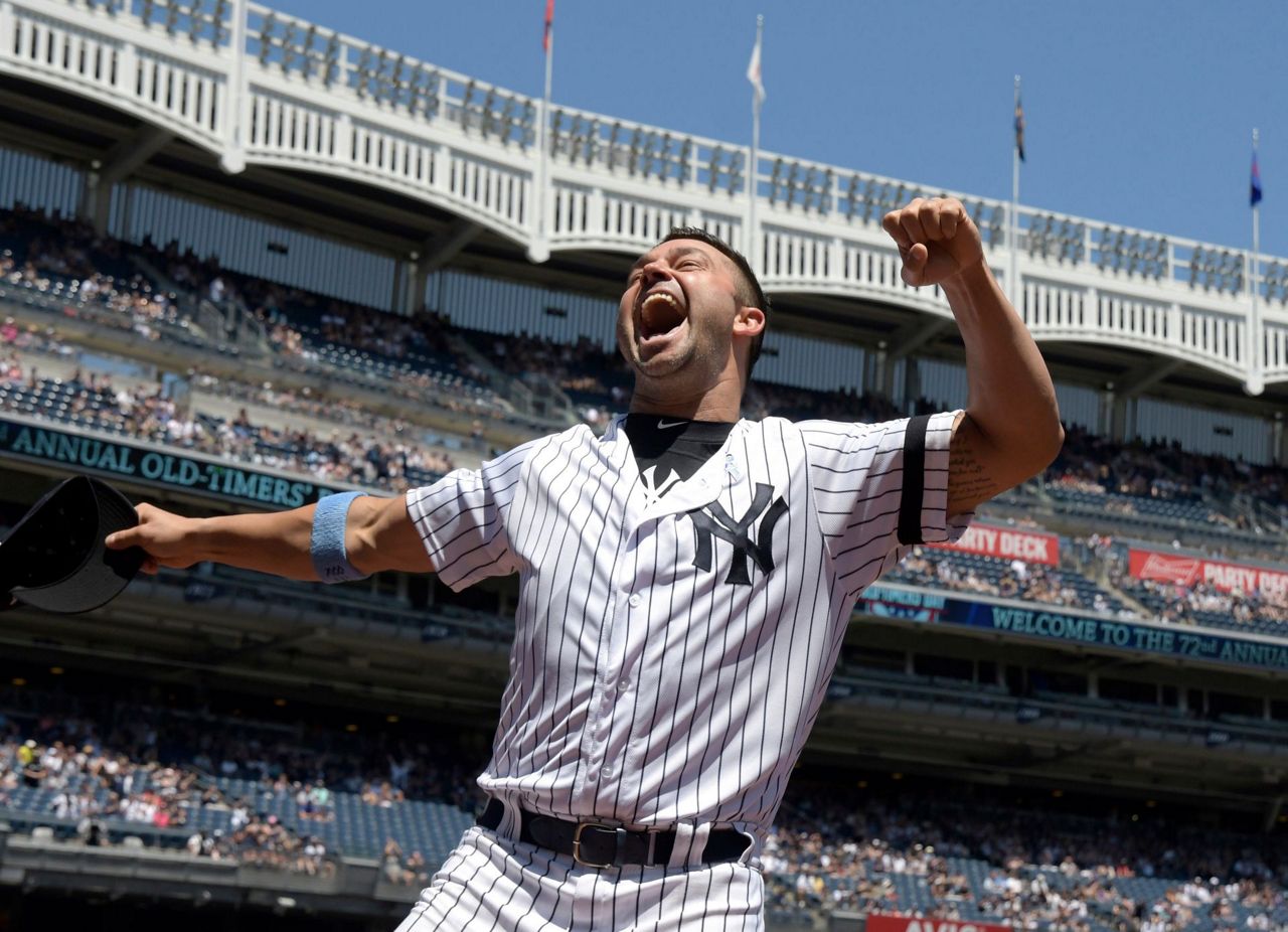 Go get 'em, Gramps! Pettitte debuts at Yanks OldTimers' Day