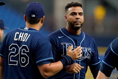 Milwaukee Brewers Among Several NL Teams Interested in Nelson Cruz