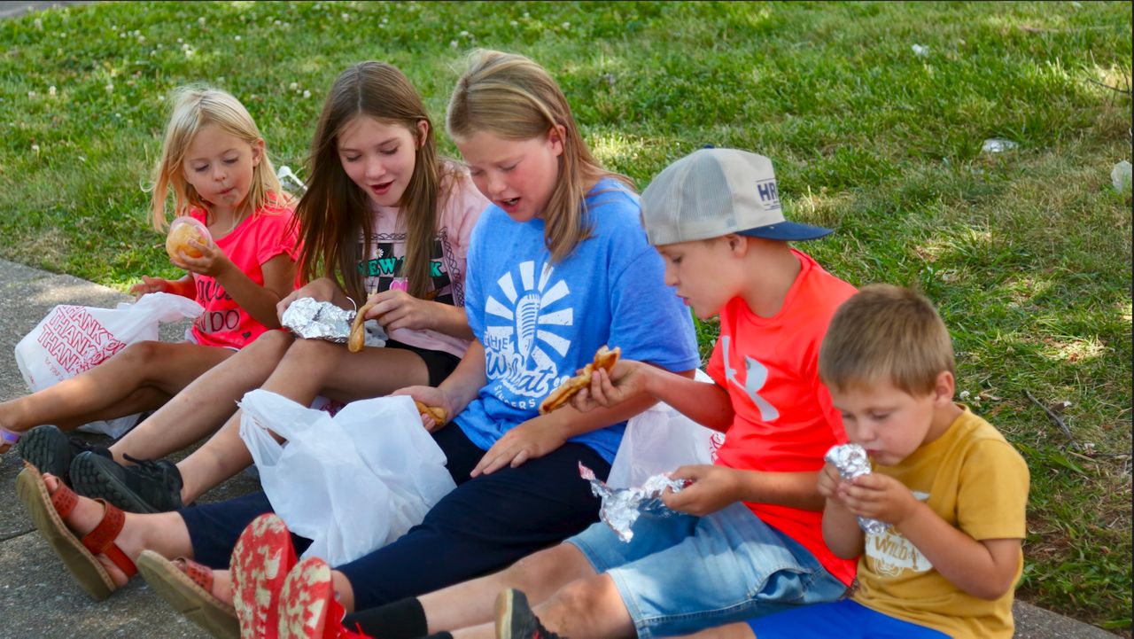 Owensboro public schools to offer free meals to all students for 2026-27 year