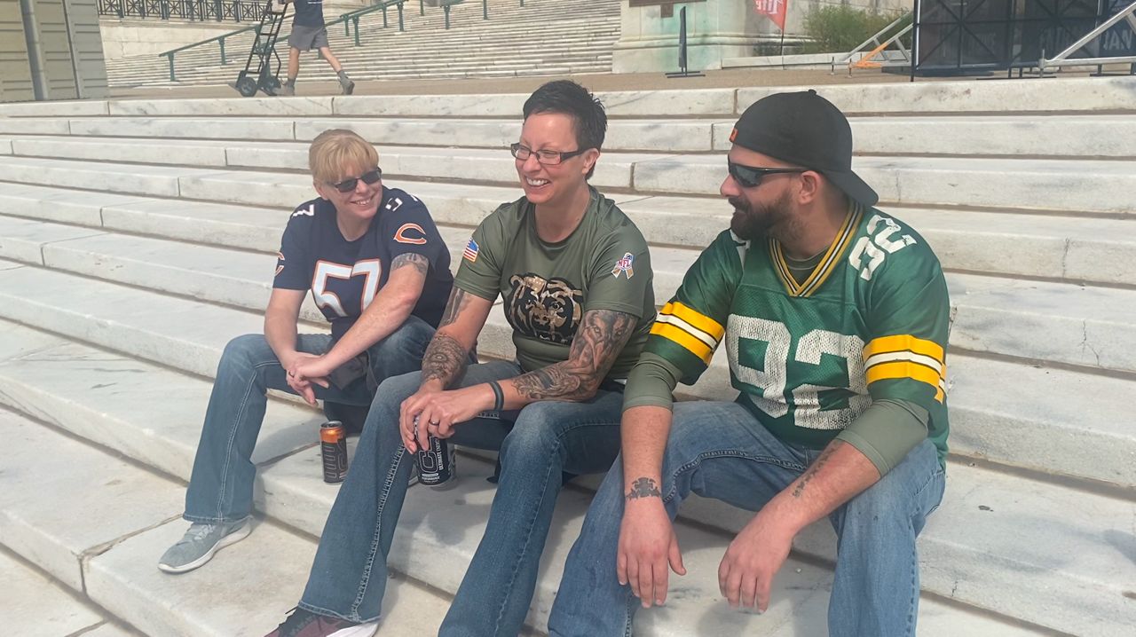 Power of rivalry makes Packers, Bears fans feel like part of team