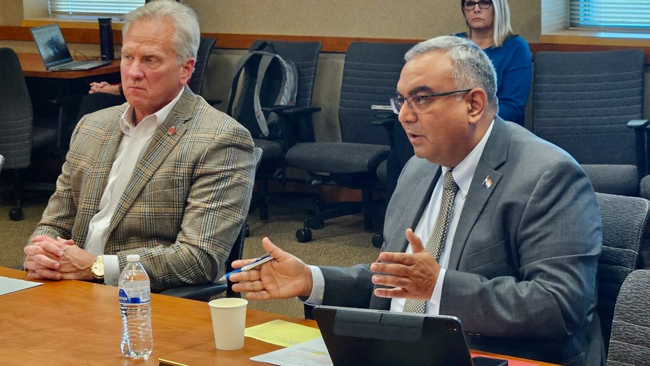 State Treasurer Vivek Malek, right, argues for removing Missouri State Employees Retirement System money from investments in Chinese businesses. Commissioner of Administration Ken Zellers is on his left (Rudi Keller/Missouri Independent).