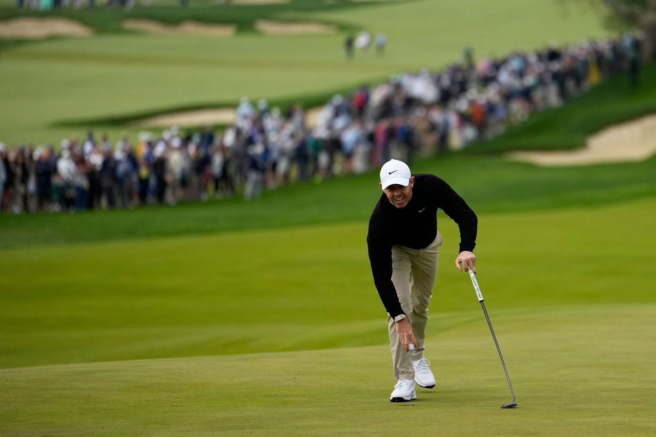 Rory McIlroy has a bad finish for a rough start at the PGA Championship