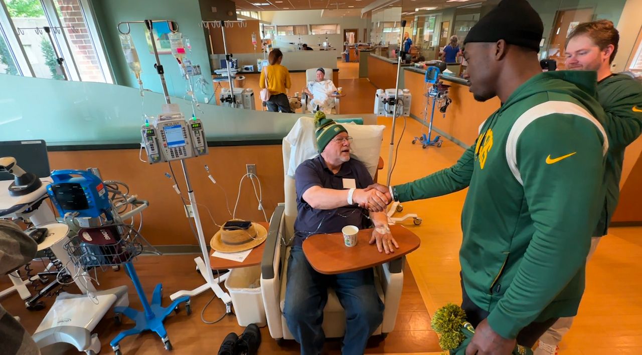 2023 Packers vs. Cancer Knit Hat