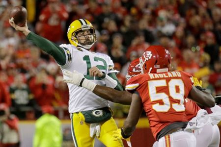 Rodgers, Jones star for Packers in 31-24 victory over Chiefs