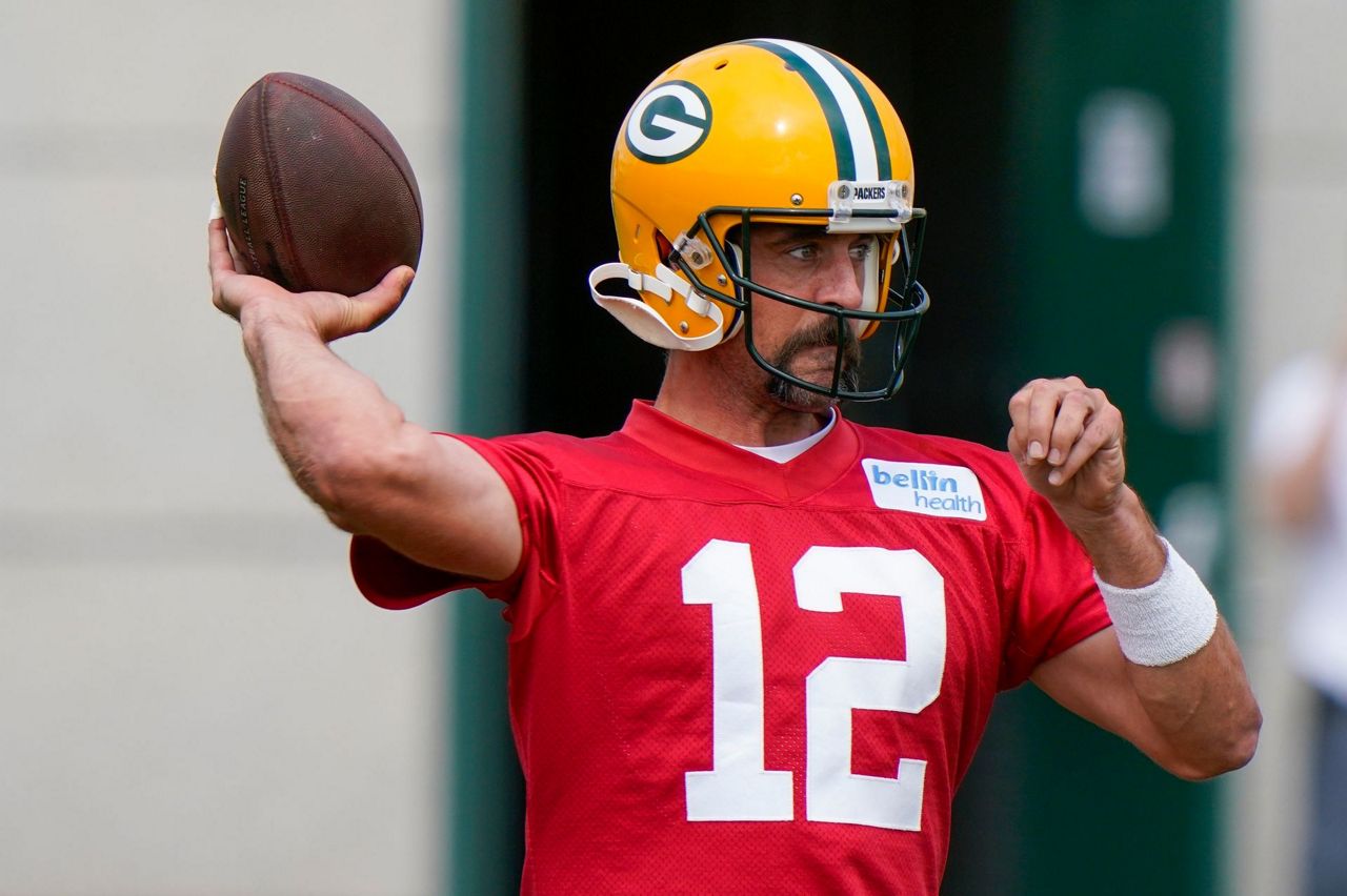 Aaron Rodgers Hints Once Again That He Could Be Leaving the Packers