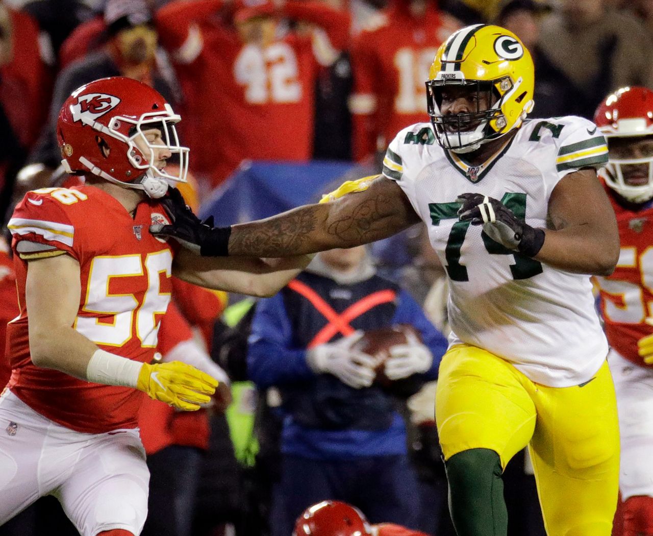 Packers' Versatile Offensive Line Keeps Overcoming Injuries