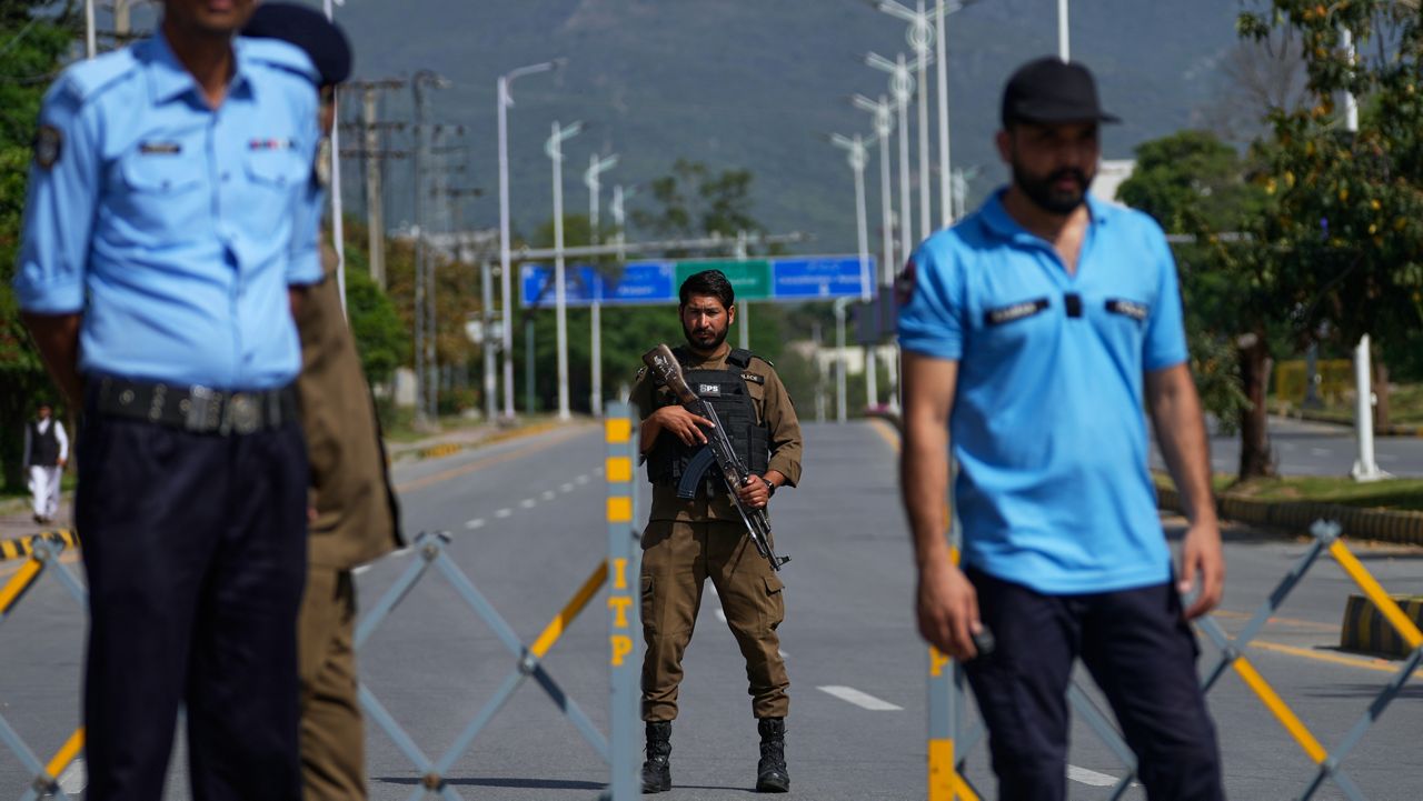 U.S. and Iran signal new ceasefire talks in Islamabad as truce nears end