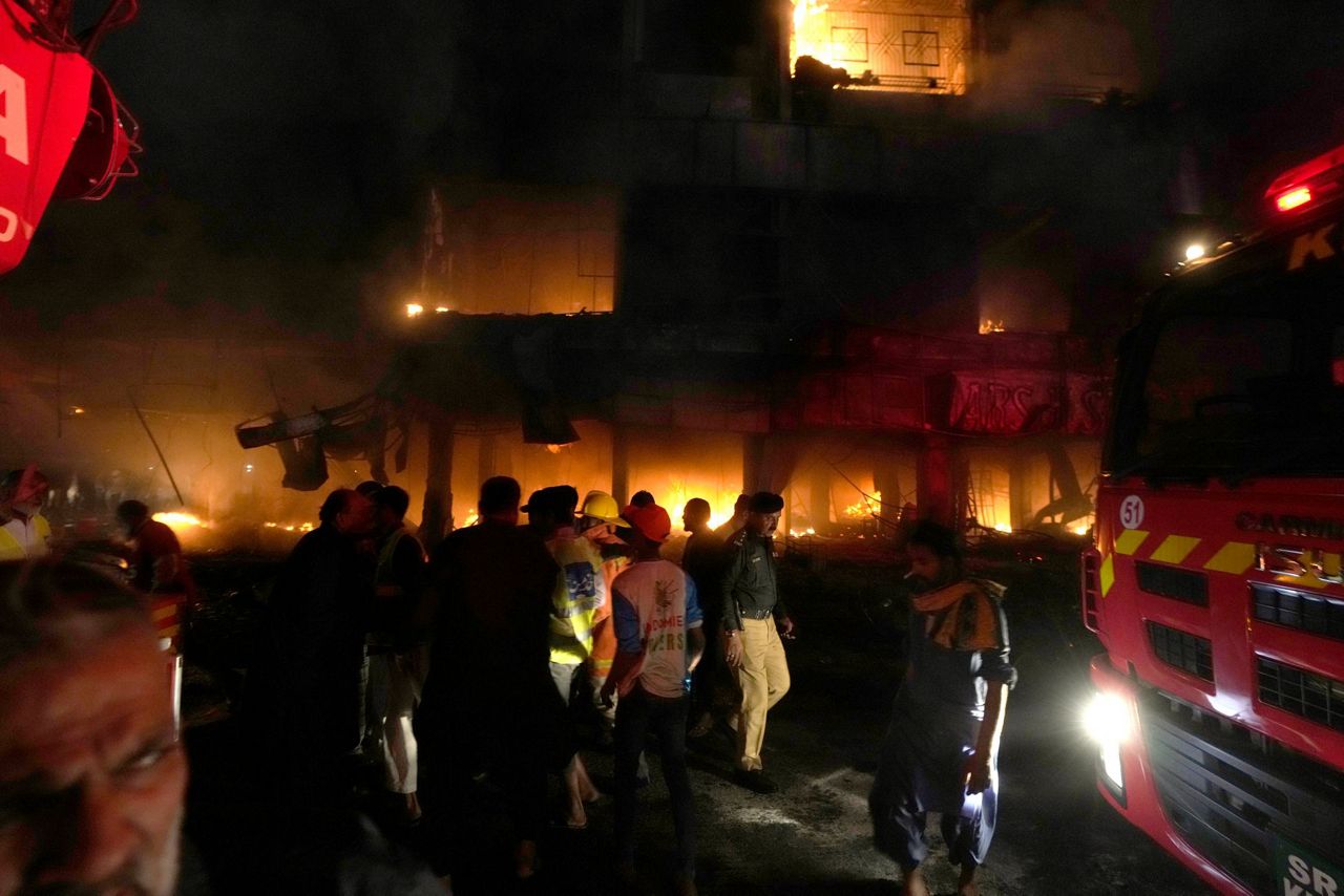 3 killed at massive fire in Pakistan's largest southern city of Karachi ...