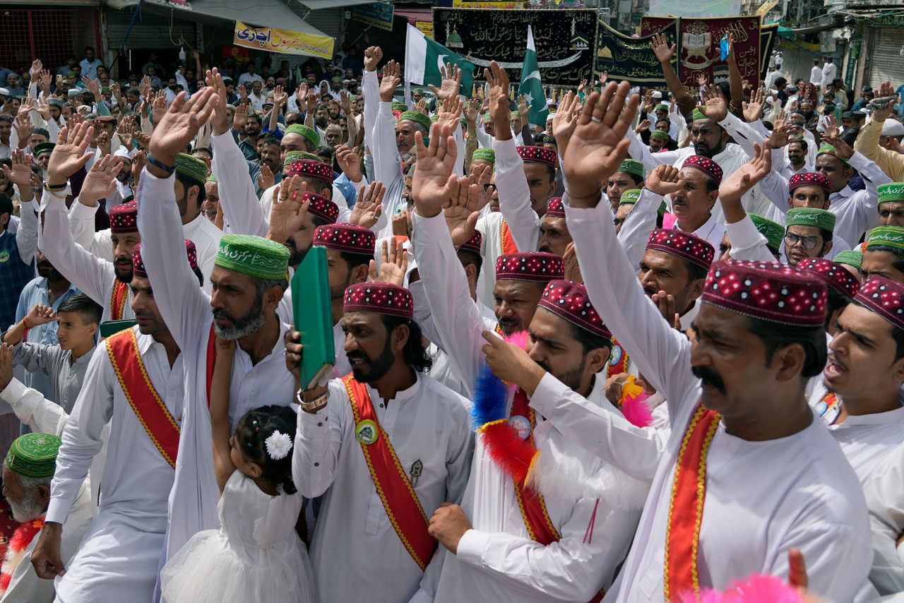Explosion at rally celebrating birthday of Islam's prophet kills 6 ...