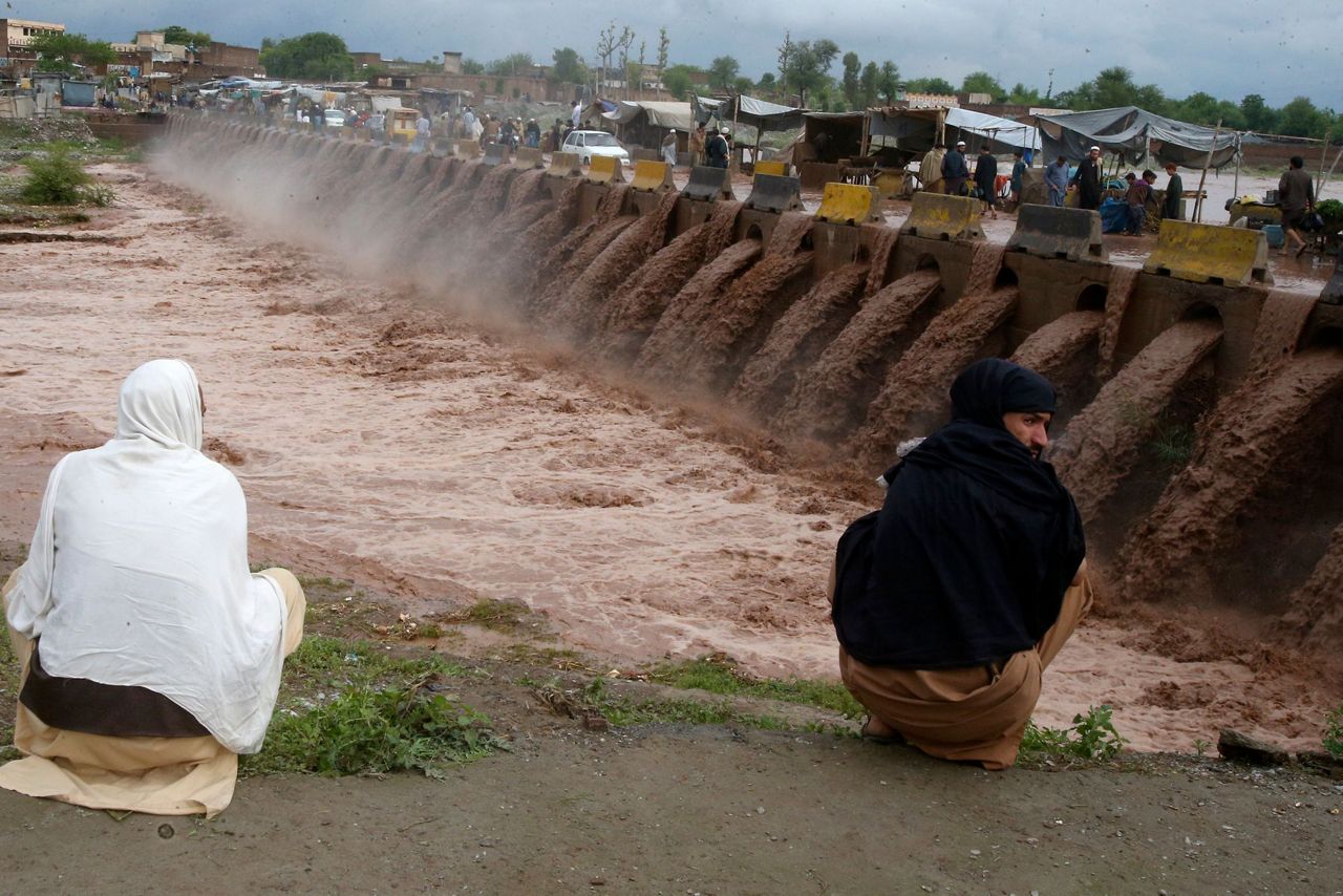Death toll from 4 days of rains rises to 63 in Pakistan with more rain ...