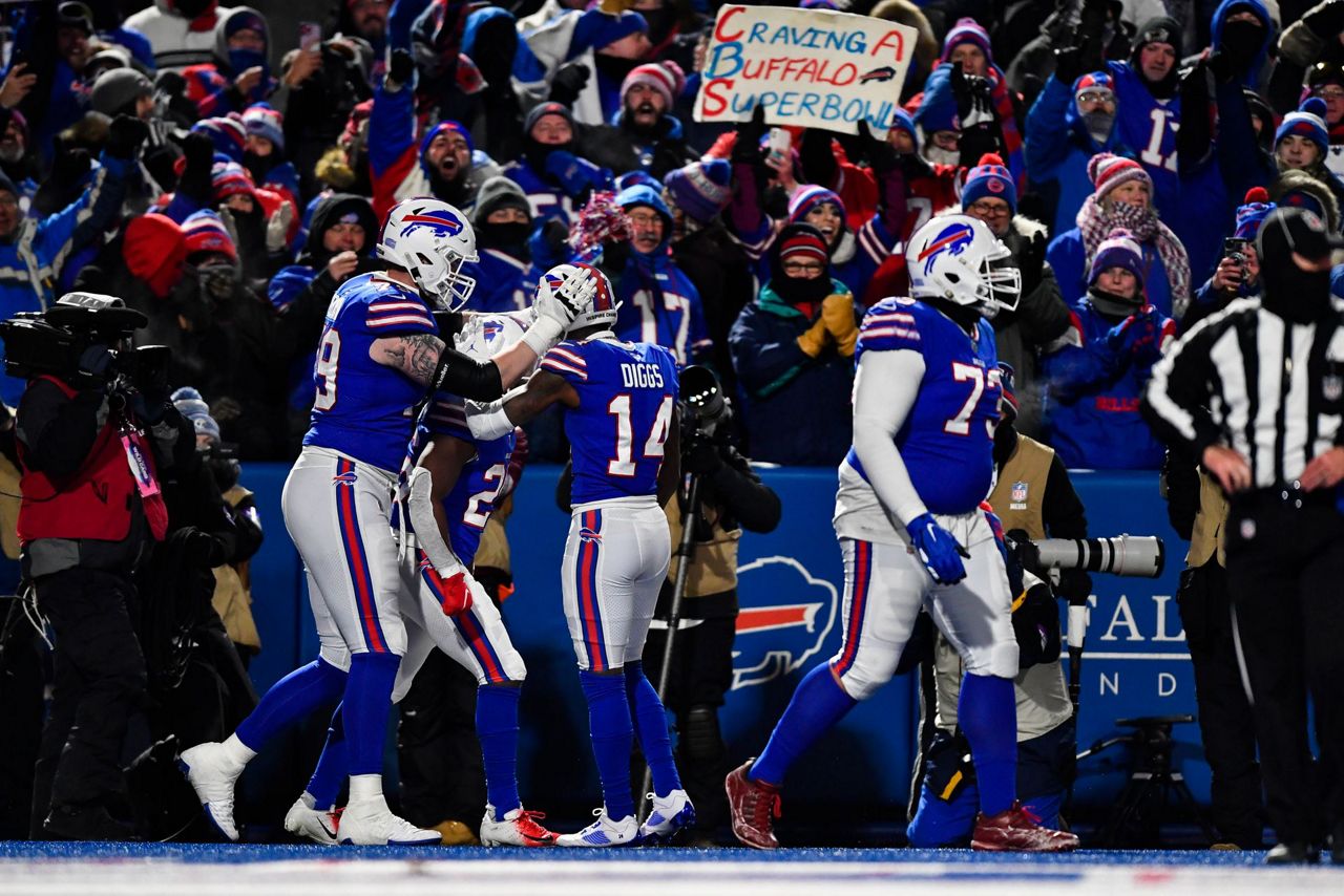 Buffalo Bills' Micah Hyde records first interception since 2021