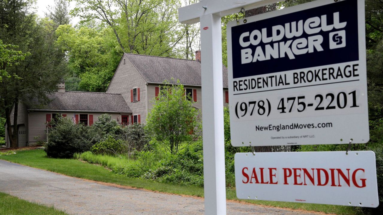 pending home sales increase in June 2024