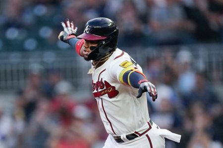 Ronald Acuna Jr..joins 40-40 club; Braves ease past Nationals