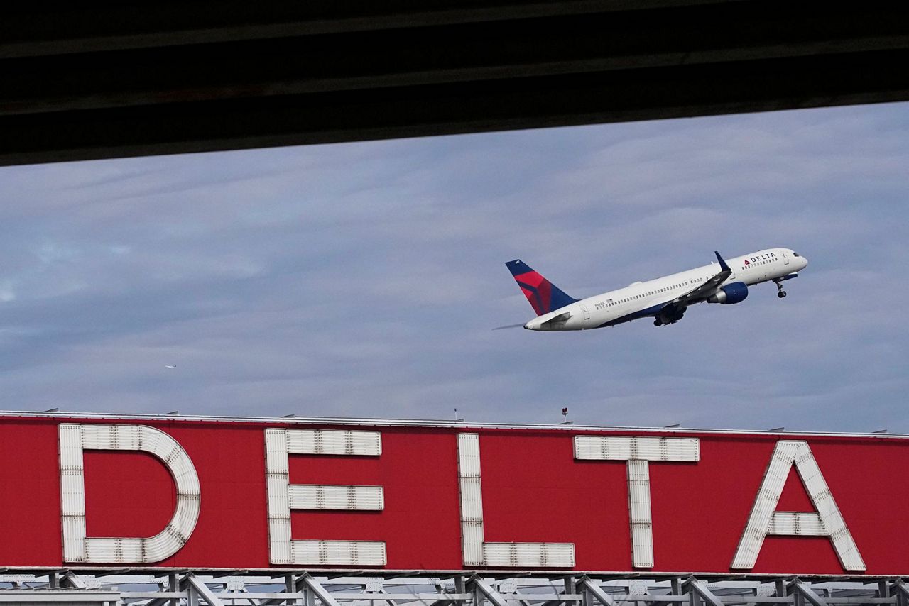 Delta says pilot accused of threatening to shoot the captain no longer ...