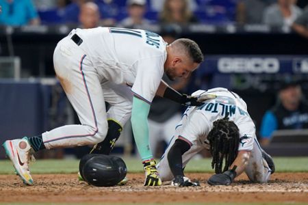 Berti's RBI single in 11th lifts Marlins over Pirates