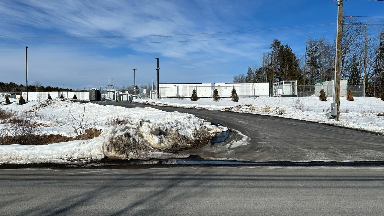 New utility battery storage system goes online in Gorham