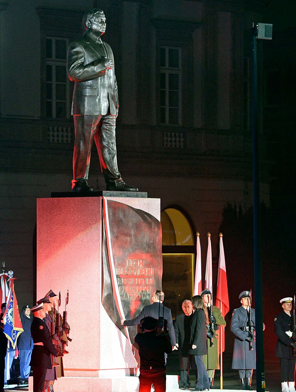 Polish leaders to walk with nationalists on Independence Day