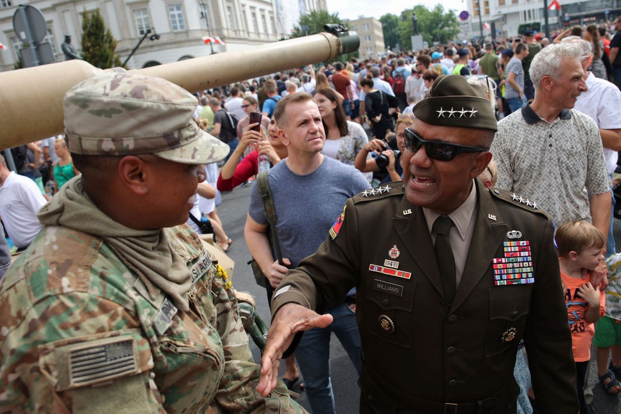 Near us. Армия Польши. США НАТО Украина.