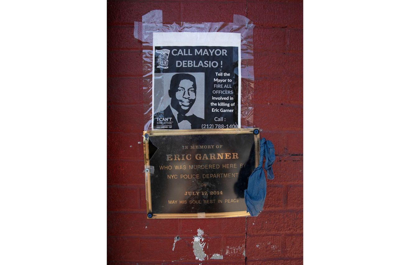 Cases in which police officers were charged in shootings