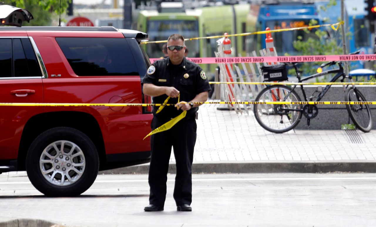 Hit-and-run driver strikes pedestrians in downtown Portland