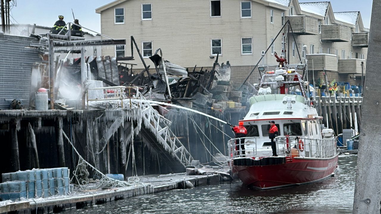 Fishermen’s group raises $20,000 after Portland waterfront fire