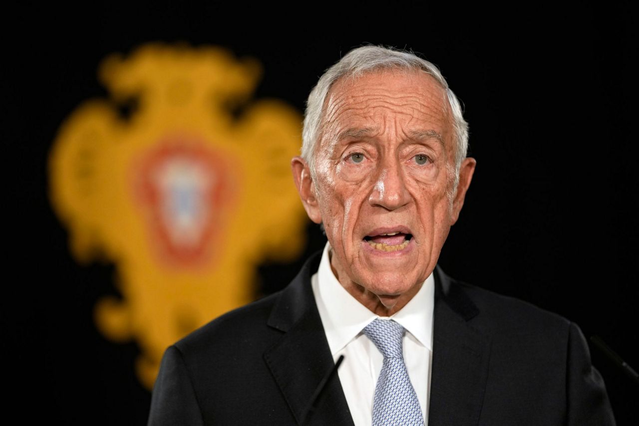 Presidente de Portugal dissolve parlamento e convoca eleições antecipadas após renúncia do primeiro-ministro