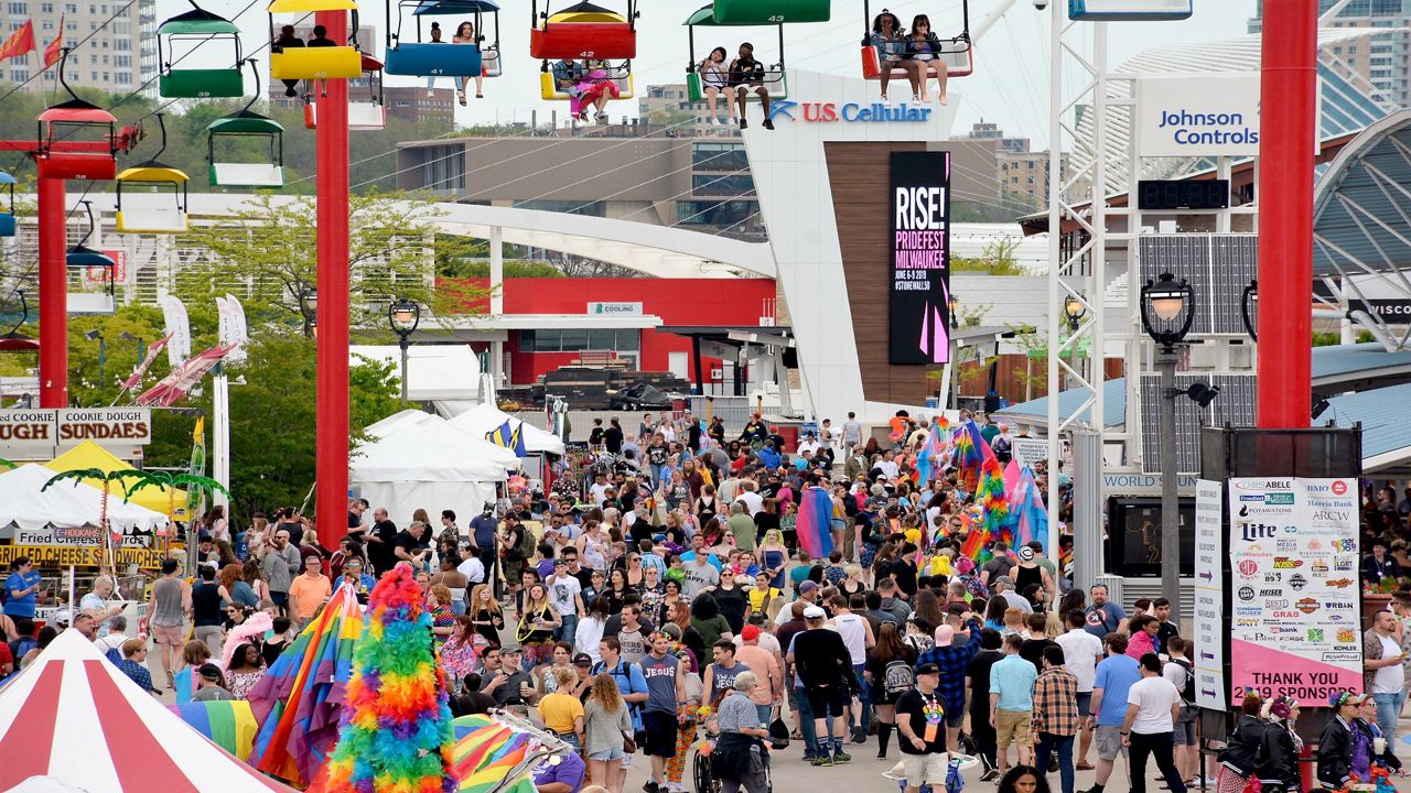 Aurora Health Care helps Brewers celebrate Pride Night