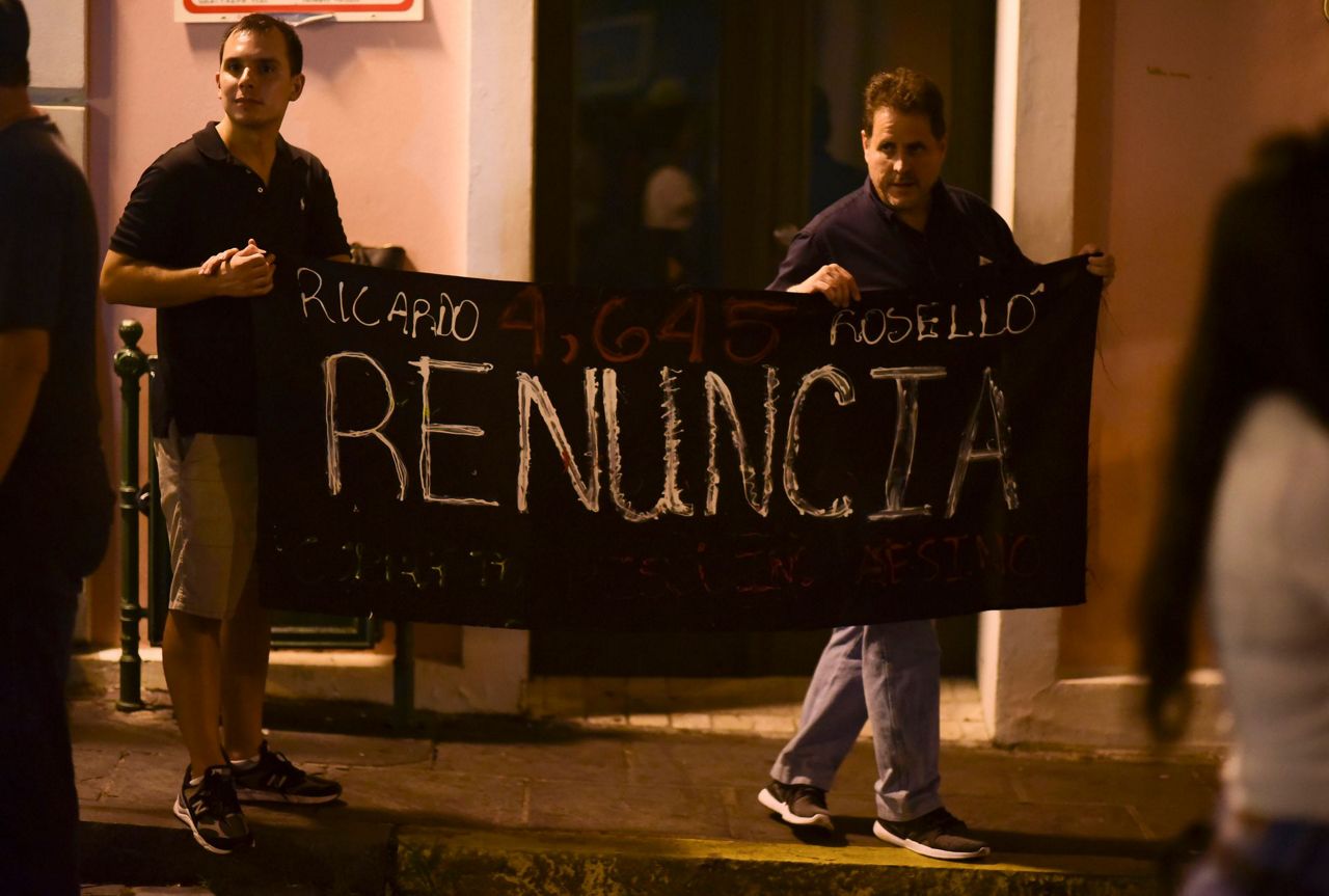 Puerto Rico gov apologizes for private chat that drew ire