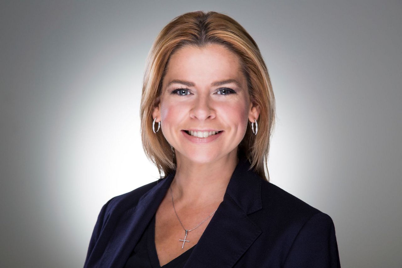 Insider Q&A: Elf On Shelf Co-CEO Christa Pitts - Vimarsana News