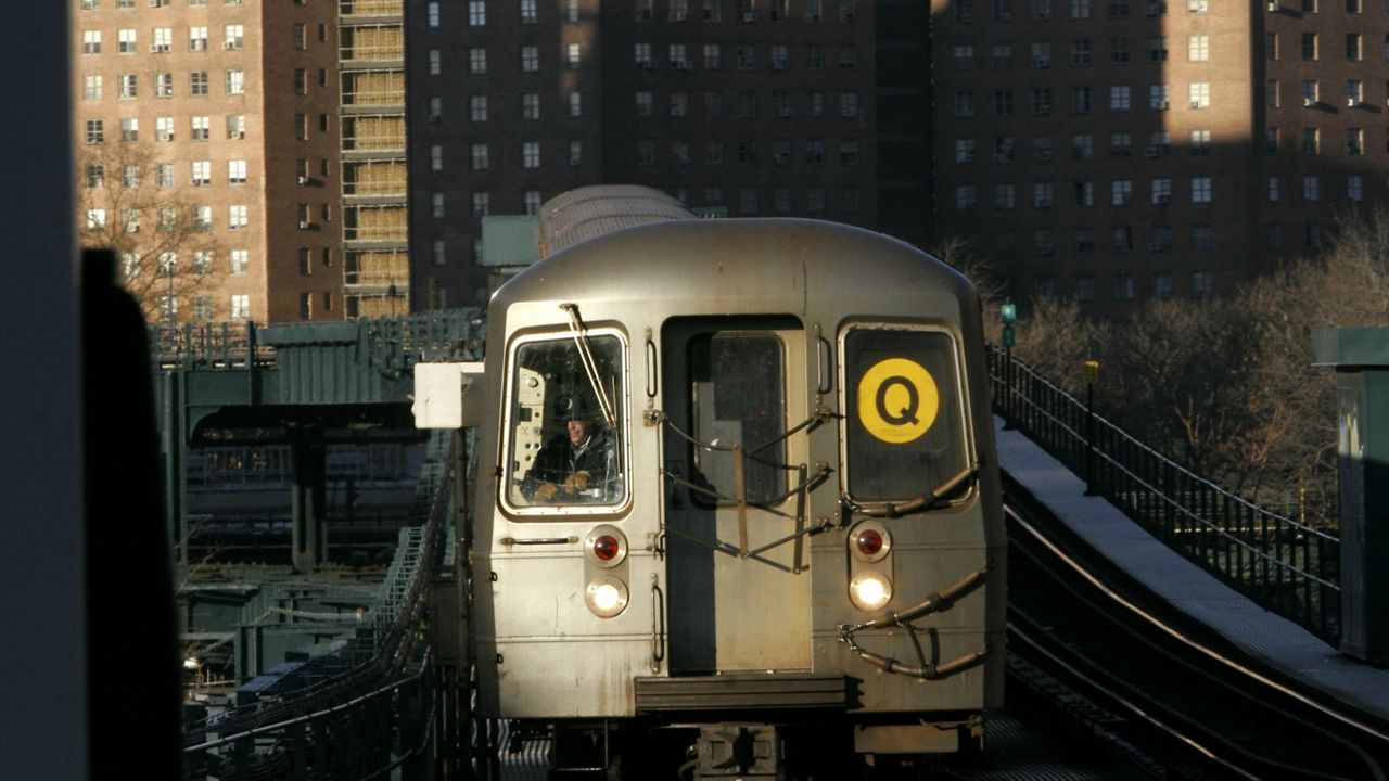 Church Avenue subway 