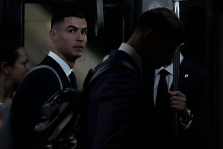 Fans all say same thing Cristiano Ronaldo and Lionel Messi play CHESS on Louis  Vuitton suitcase ahead of World Cup 2022