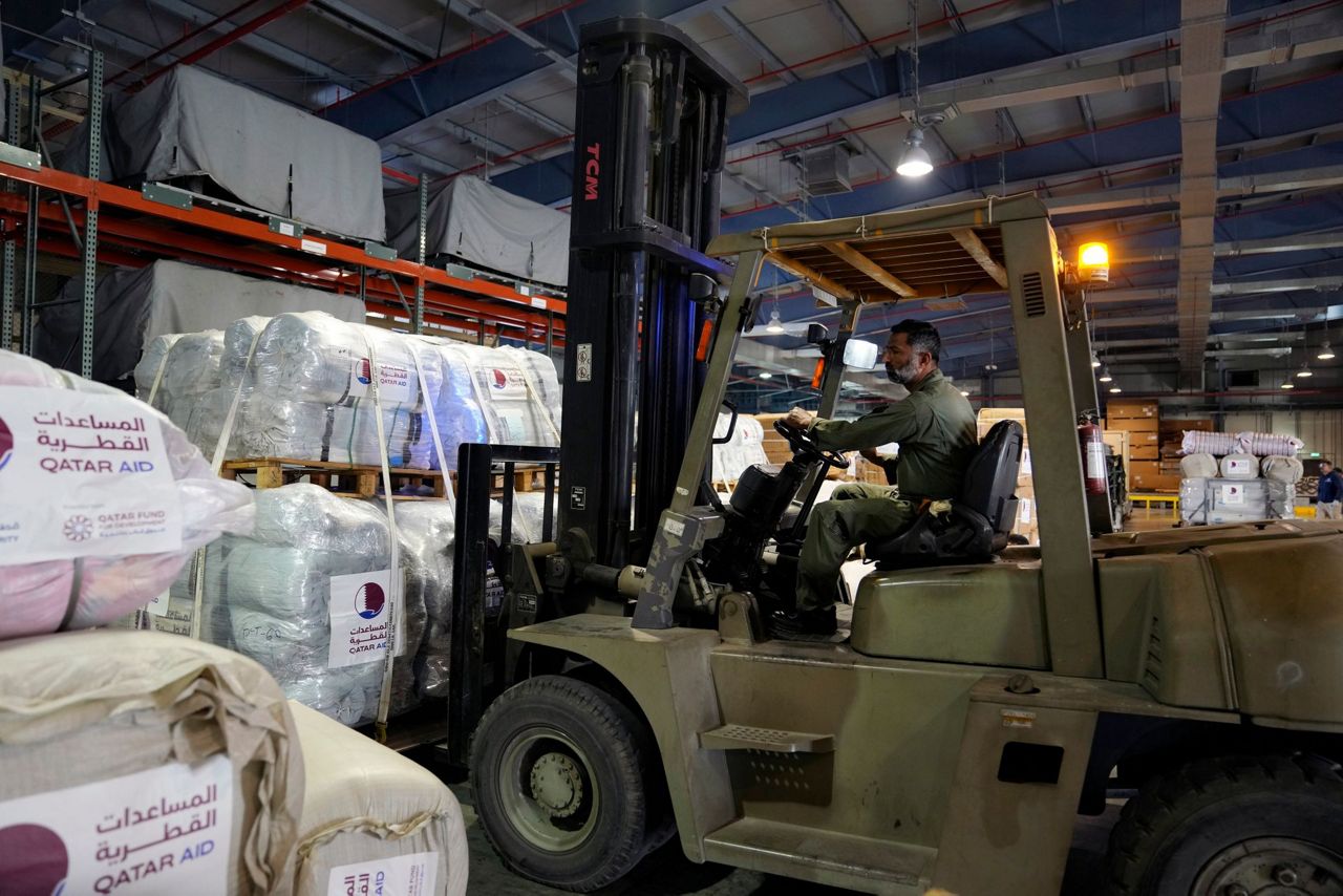 Global quake rescue effort hits ground in Turkey, Syria