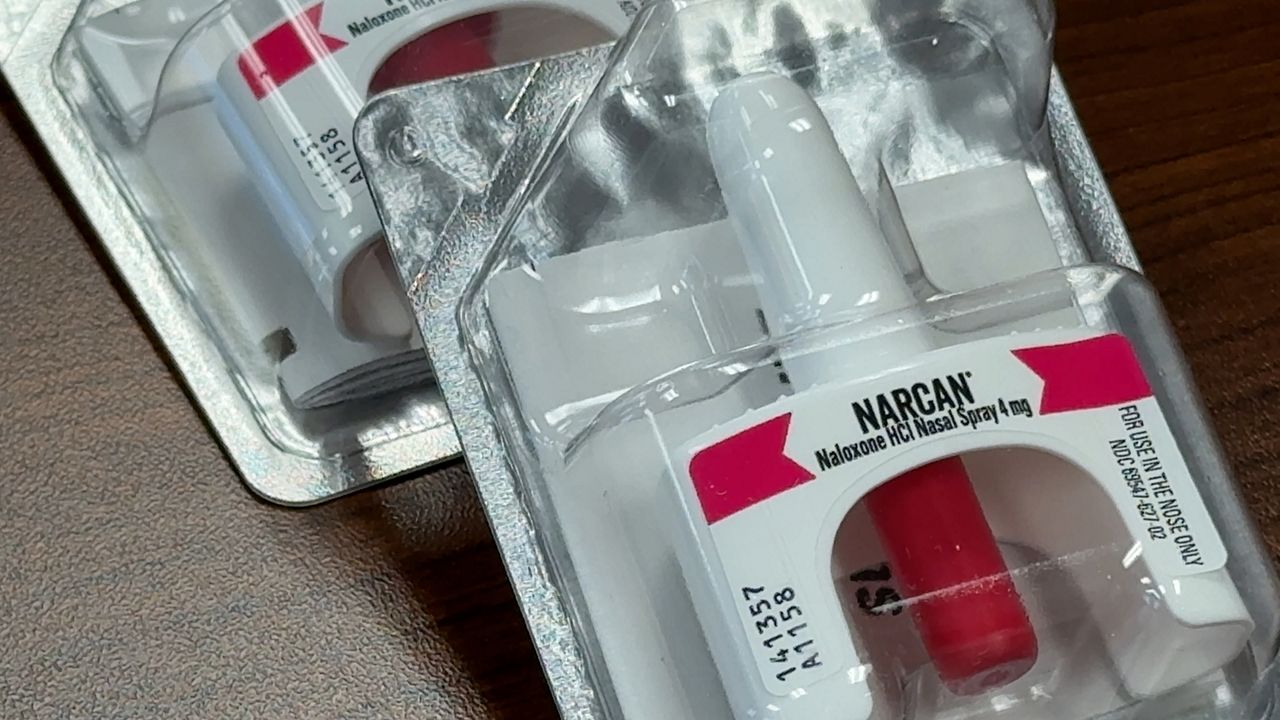 New York bill would require naloxone in workplace first aid kits