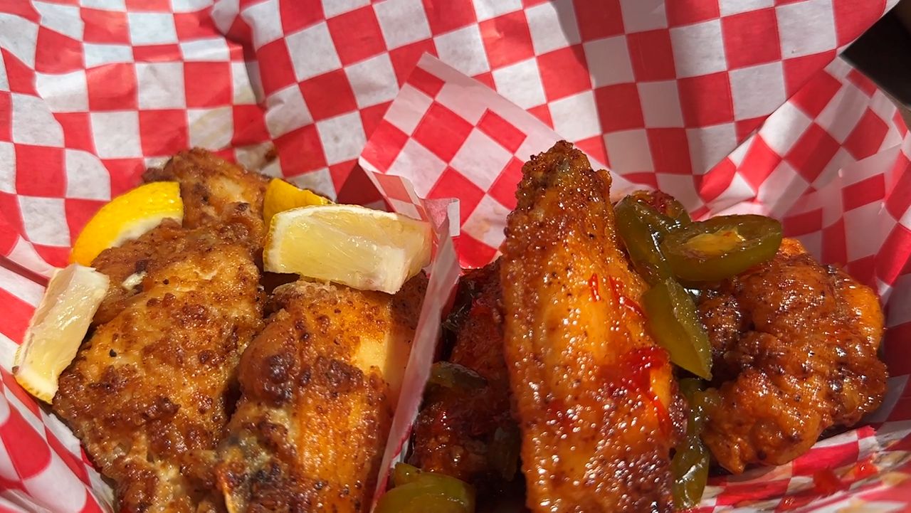 Food wings truck kings broaster chicken cj cjs angeles los perfectly spicy sweet