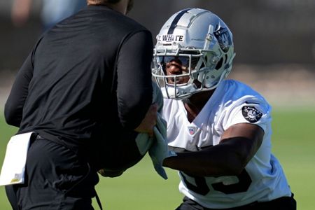 Las Vegas Raiders running back Zamir White (35) leaves the field against  the Indianapolis Colts during the first half of an NFL football game,  Sunday, Nov 13, 2022, in Las Vegas. (AP