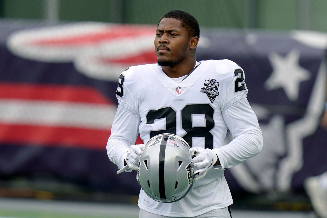 Why did Las Vegas Raiders' Josh Jacobs switch his jersey number