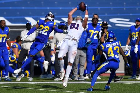 The Evening Sun  Bills Rally To Beat Rams 35-32 After Blowing 25