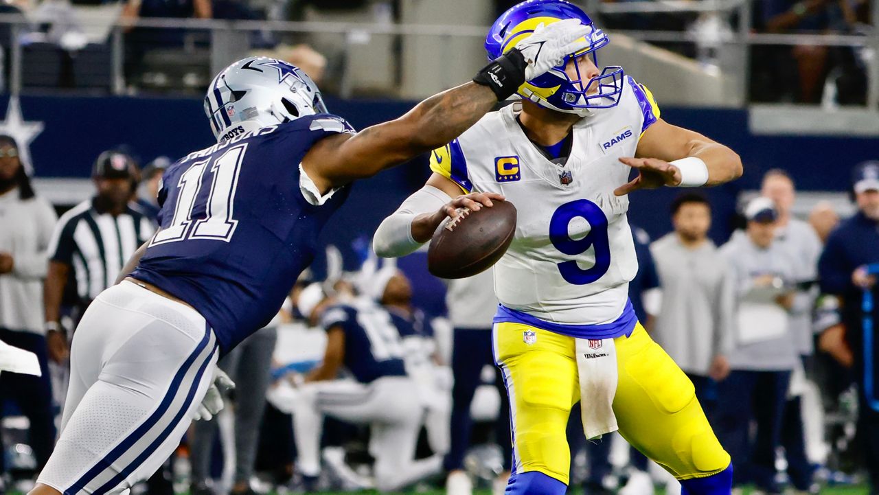 Prescott throws 4 TDs as Cowboys rout Rams 43-20