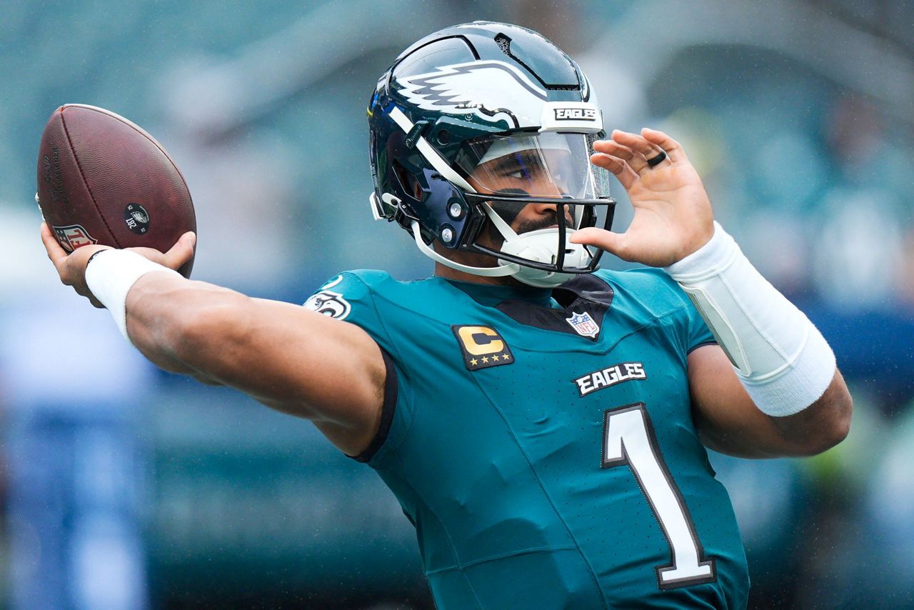 Eagles are not being punished for handling of Jalen Hurts' blood clots ...