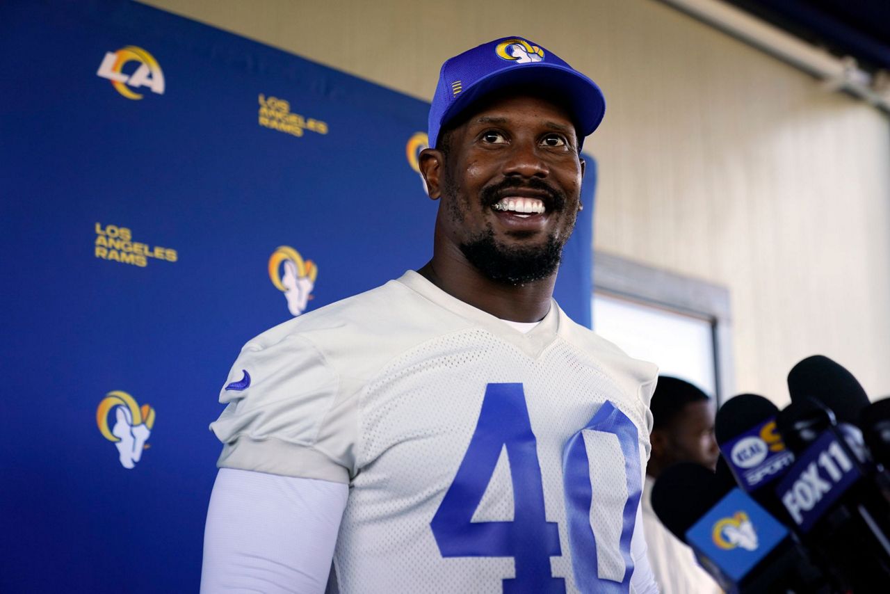 Von Miller lands with Rams after Broncos trade