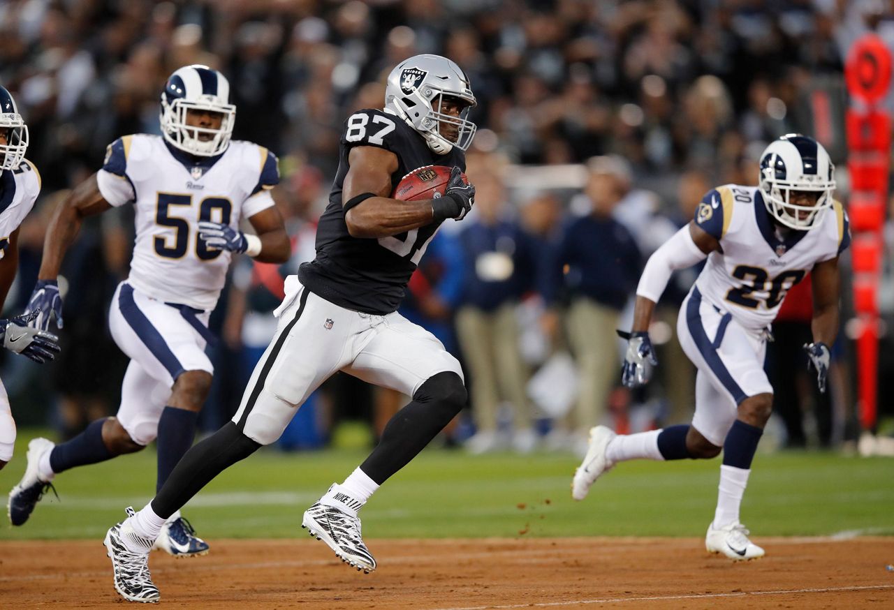 PFF names Jared Cook Raiders most improved player in 2018