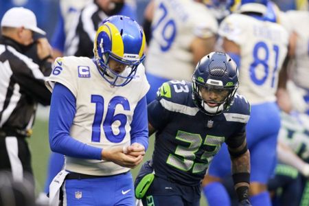 Rams get better of division rivals toppling Seahawks 30 20